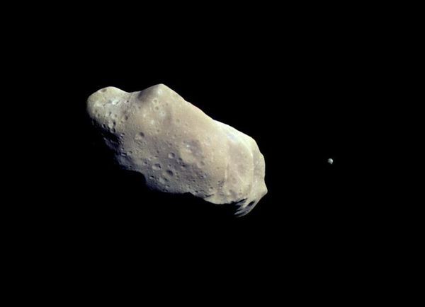 El asteroide (243) Ida