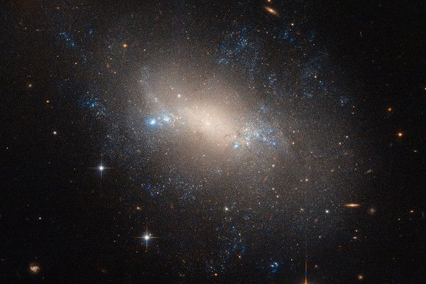 Galaxia irregular NGC 2337