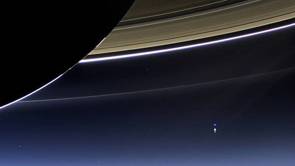 La Tierra vista desde Saturno, foto de 2013